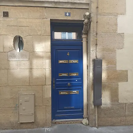 Appartamento à Marais Centre Parigi